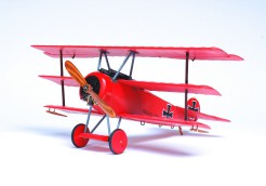 Fokker Dr1 1917 ドイツ　DeskTop Model 　価格　¥40.000.- (日本国内送料込み）